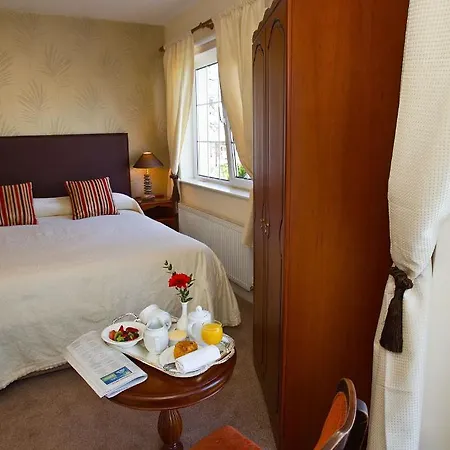 Pensión Robeen House