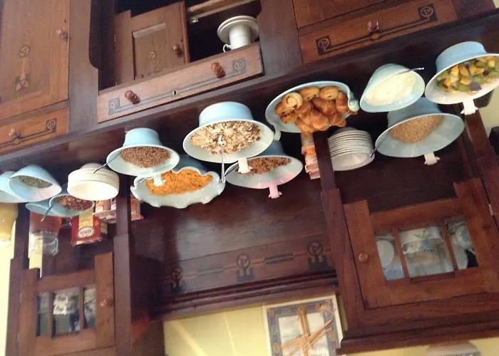 Guest house Robeen House 3*